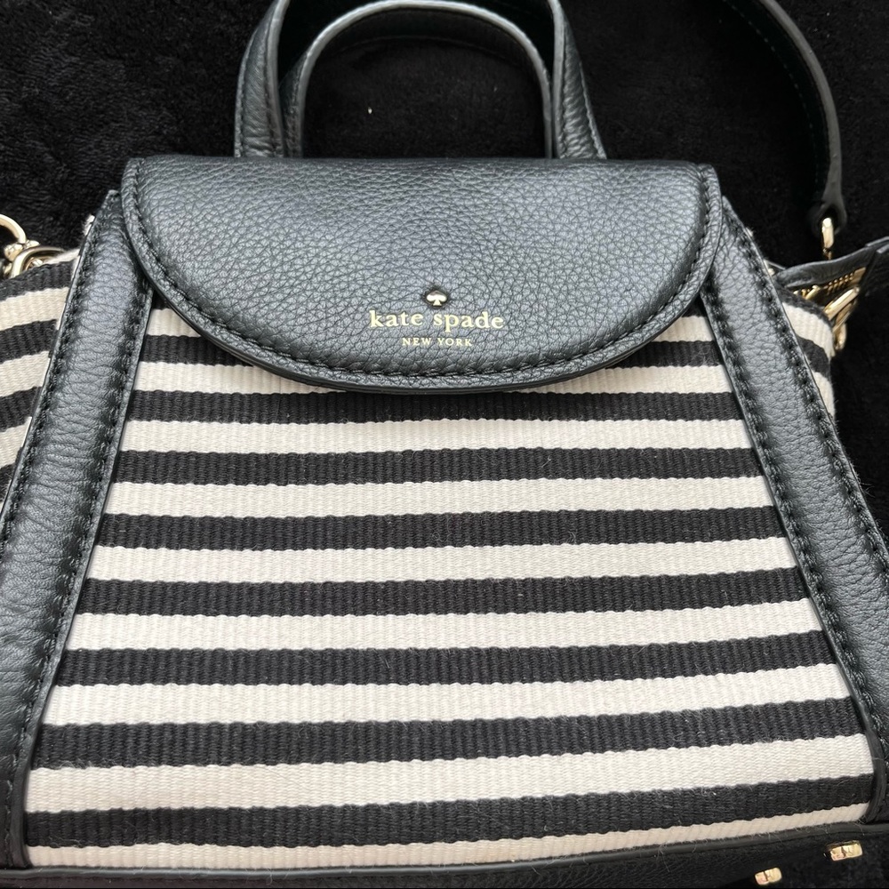 KATE SPADE PURSE ♠️ ✨